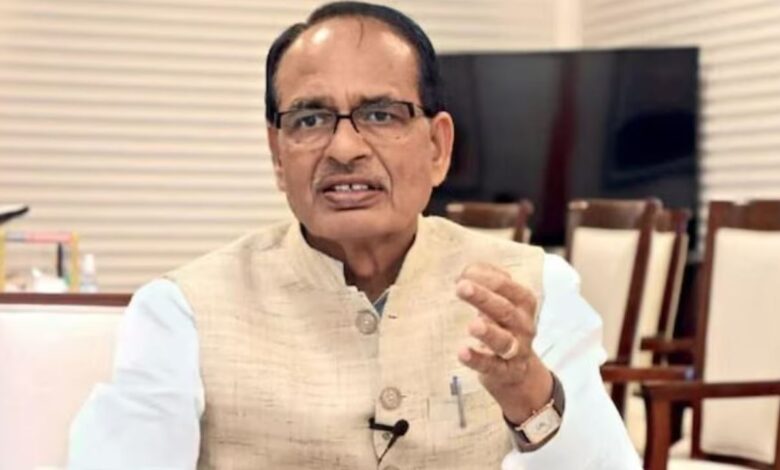 Shivraj Singh Chouhan की एयर इंडिया से नाराजगी, टूटी सीट पर जताया गुस्सा