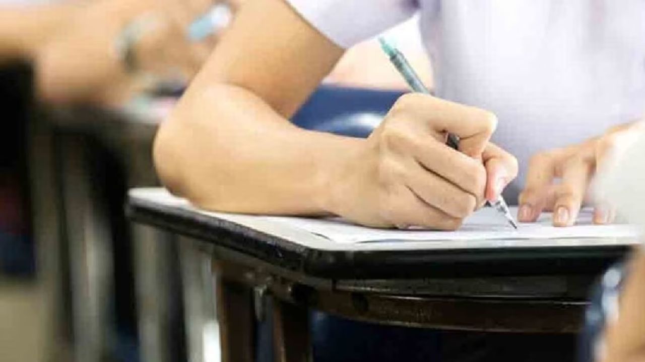 Haryana Board की 12वीं परीक्षा में पेपर लीक करने की कोशिश, तीन आरोपी मौके पर पकड़े गए